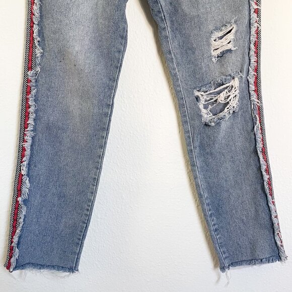 Cotton On High 90s high rise straight leg jeans with side stripes size 6 - Picture 3 of 10